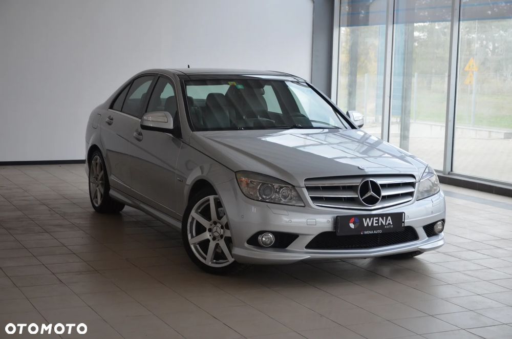 Mercedes-Benz C-Class 2007 photo 2