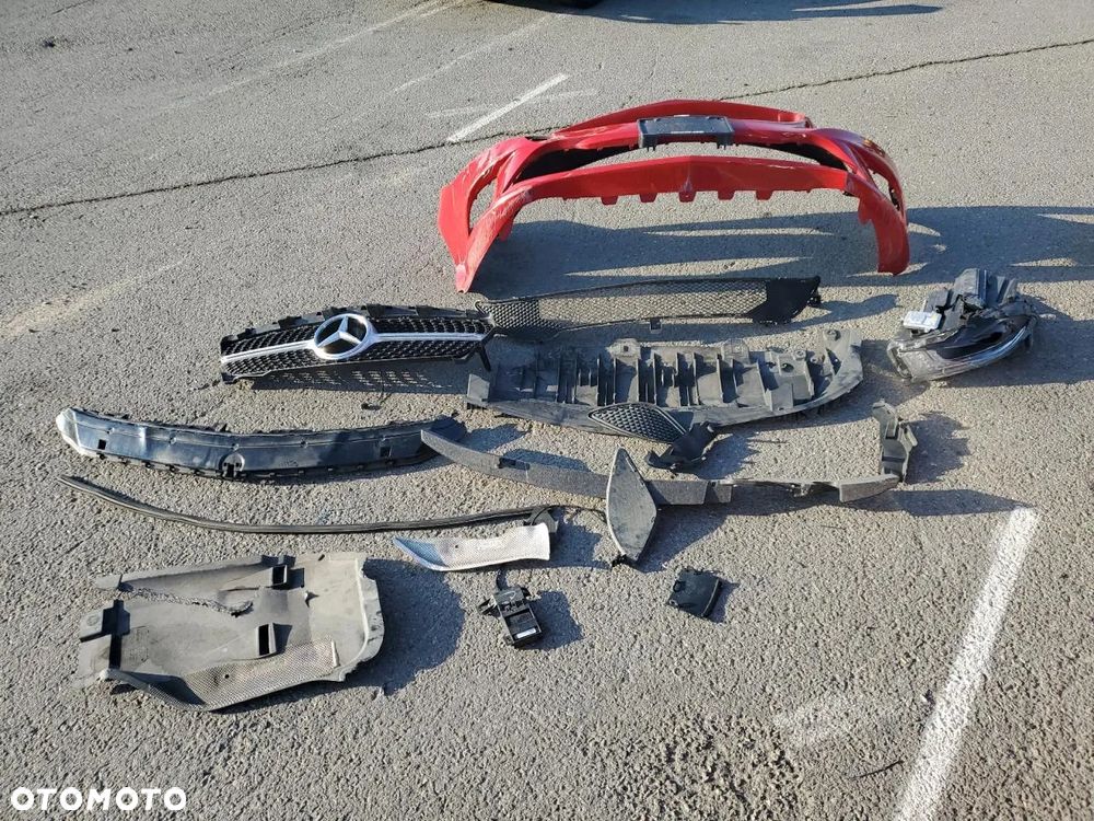 Mercedes-Benz CLA 250 7G-DCT - 12