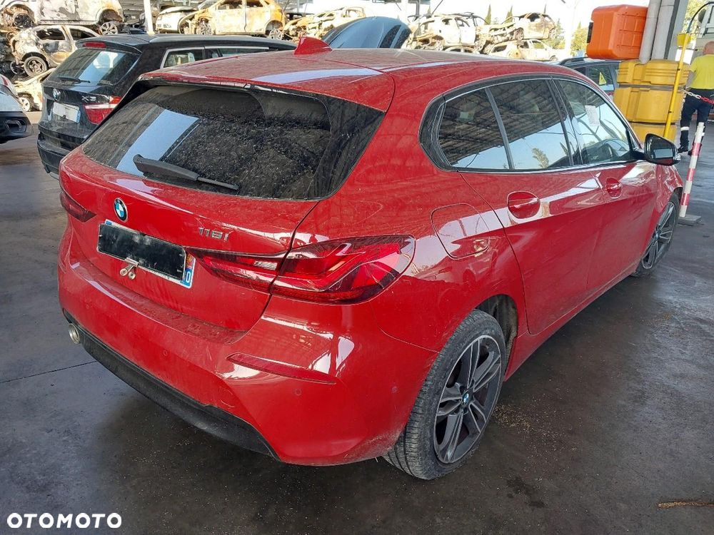 BMW Seria 1 118i Sport Line - 4