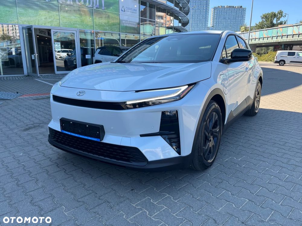 Toyota C-HR+