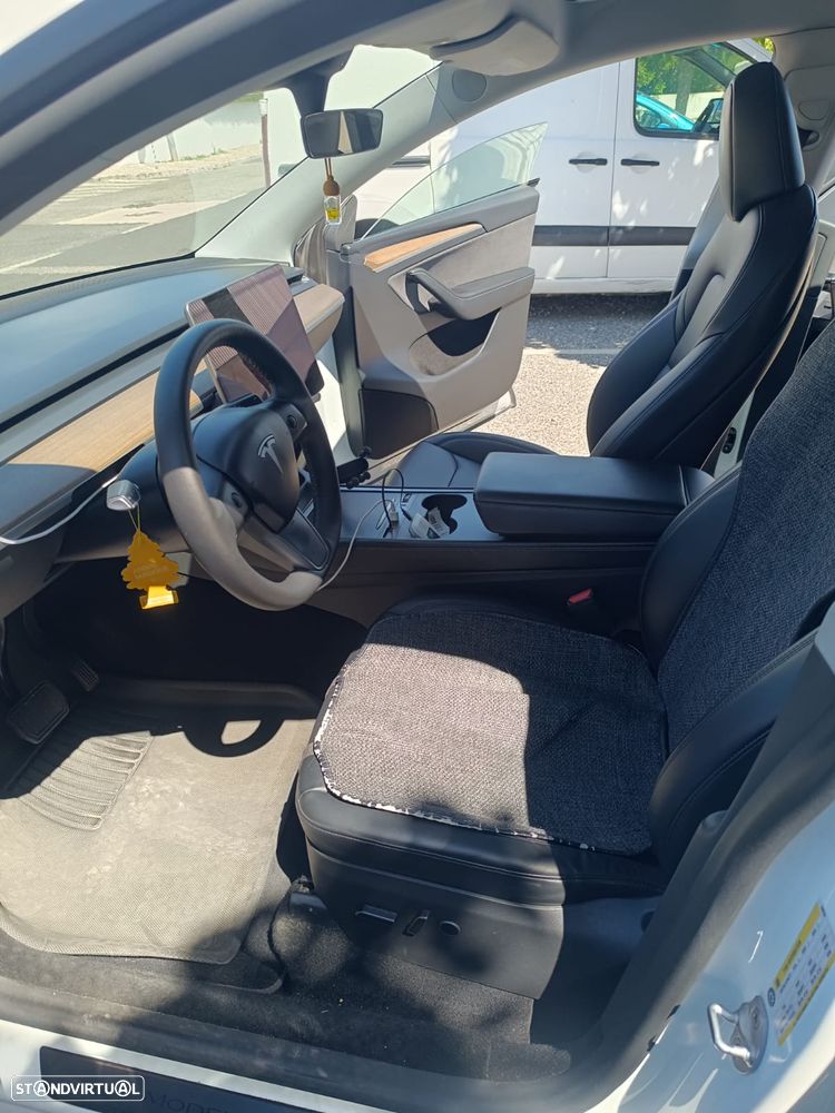 Tesla Model Y Tração Traseira - 4