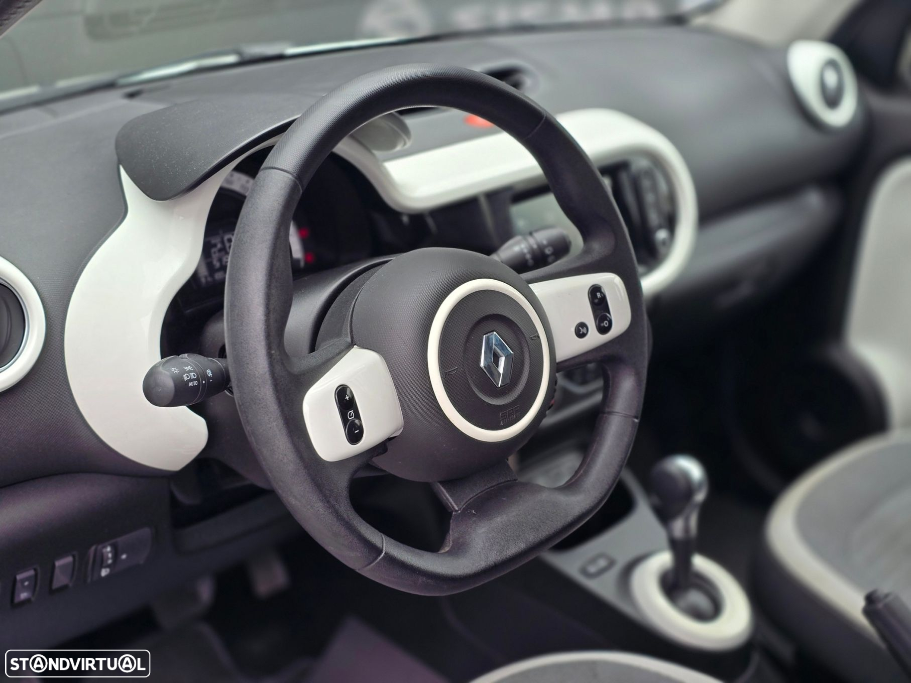 Renault Twingo - 21