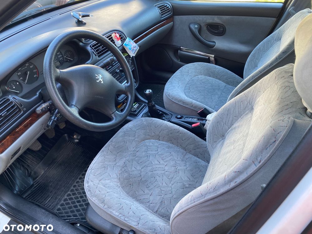 Peugeot 406 - 17