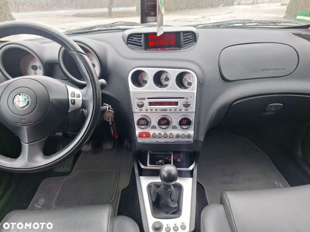 Alfa Romeo 156 1.9 JTD 16V Distinctive - 13