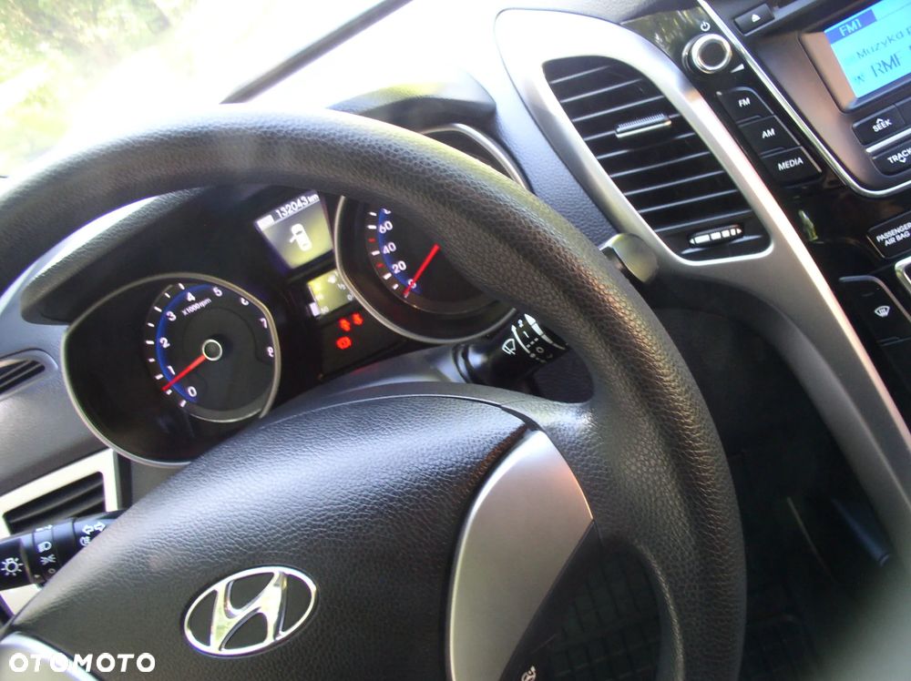 Hyundai i30 blue 1.4 Classic - 22