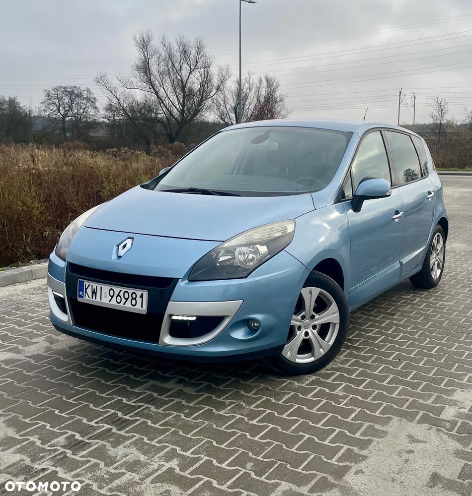 Renault Scenic - 1