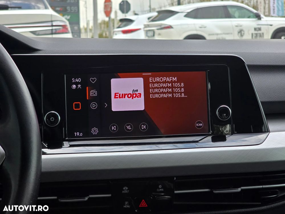 Volkswagen Golf - 26