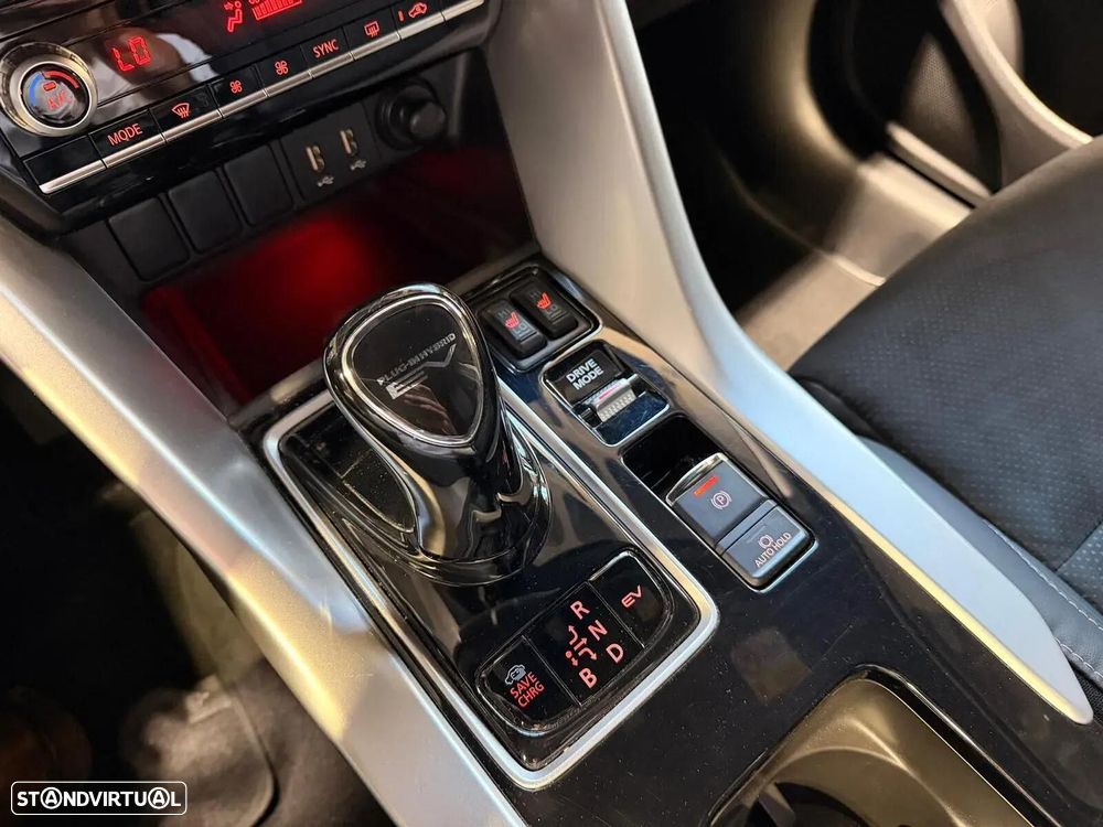 Mitsubishi Eclipse Cross 2.4 PHEV eMotion - 8