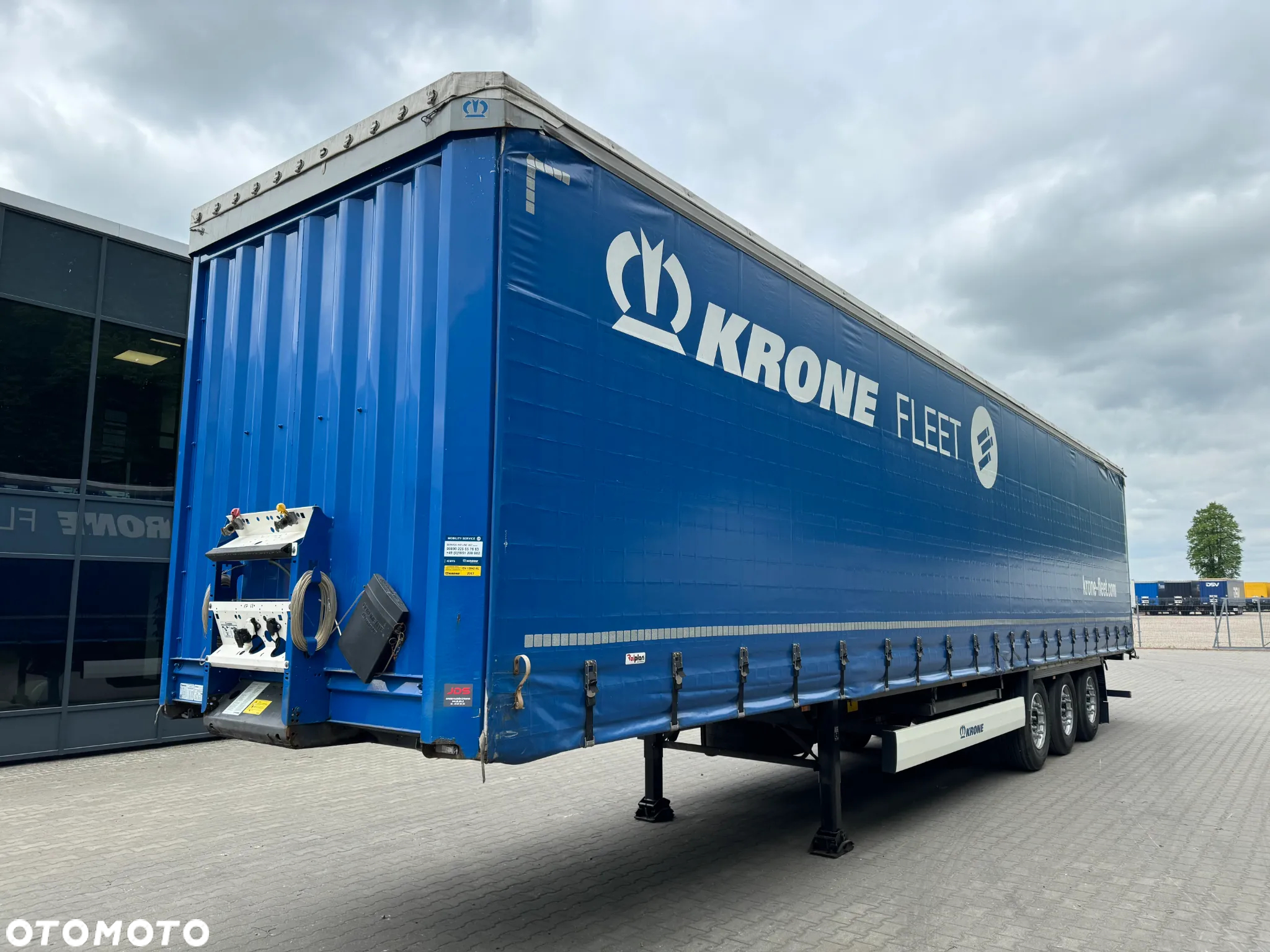 Krone SD Firanka Certyfikat XL, Dach podnoszony - 7
