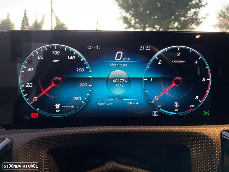 Mercedes-Benz CLA 180 - 10