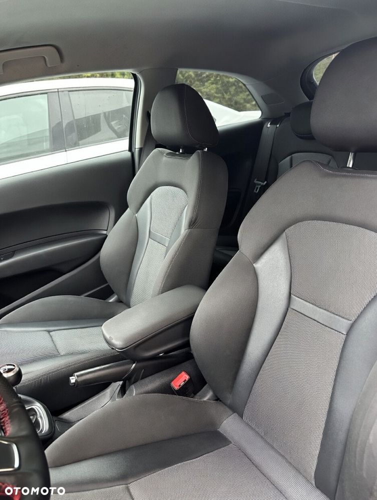 Audi A1 3-drzwiowe 1.6 TDI S line edition - 15