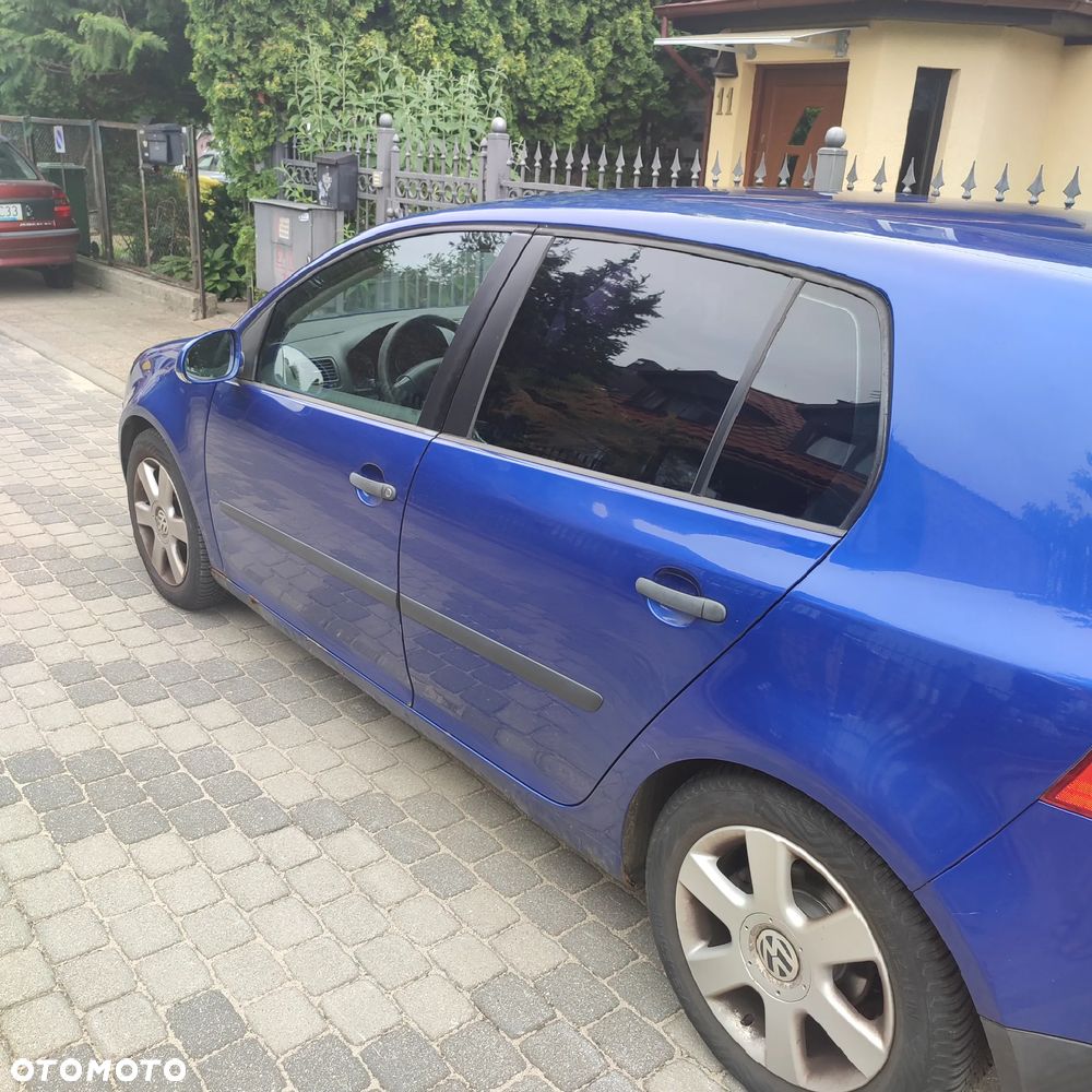 Volkswagen Golf 1.6 Trendline - 4