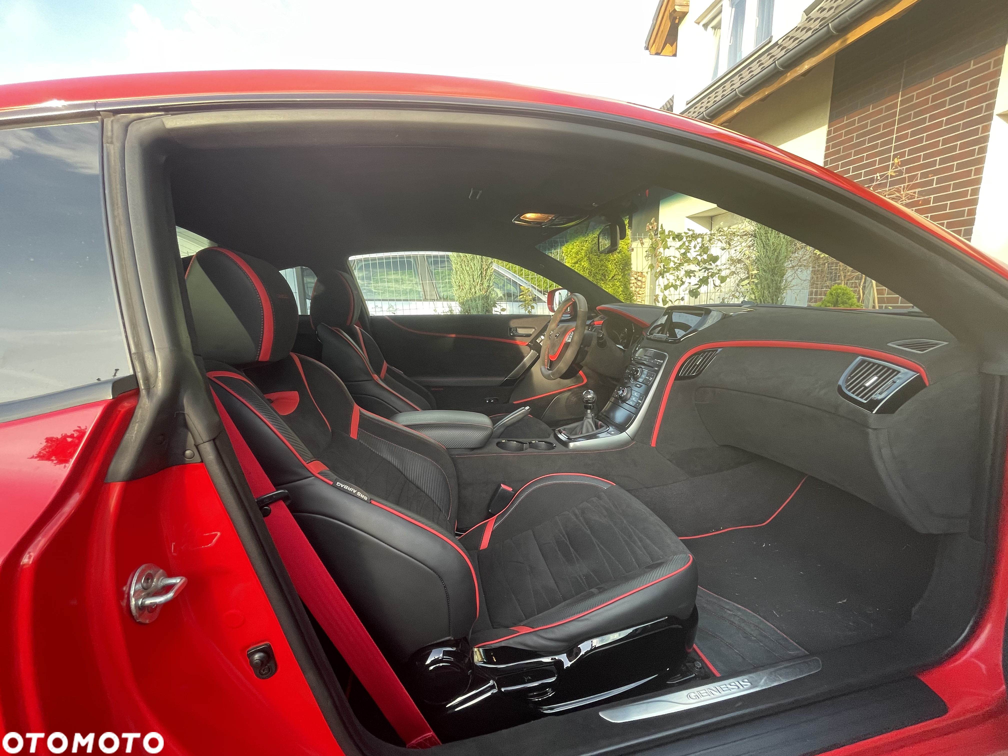 Hyundai Genesis Coupe - 16