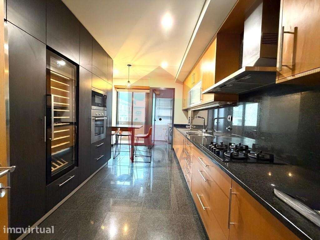 Apartamento T3, Meadela - Grande imagem: 5/27