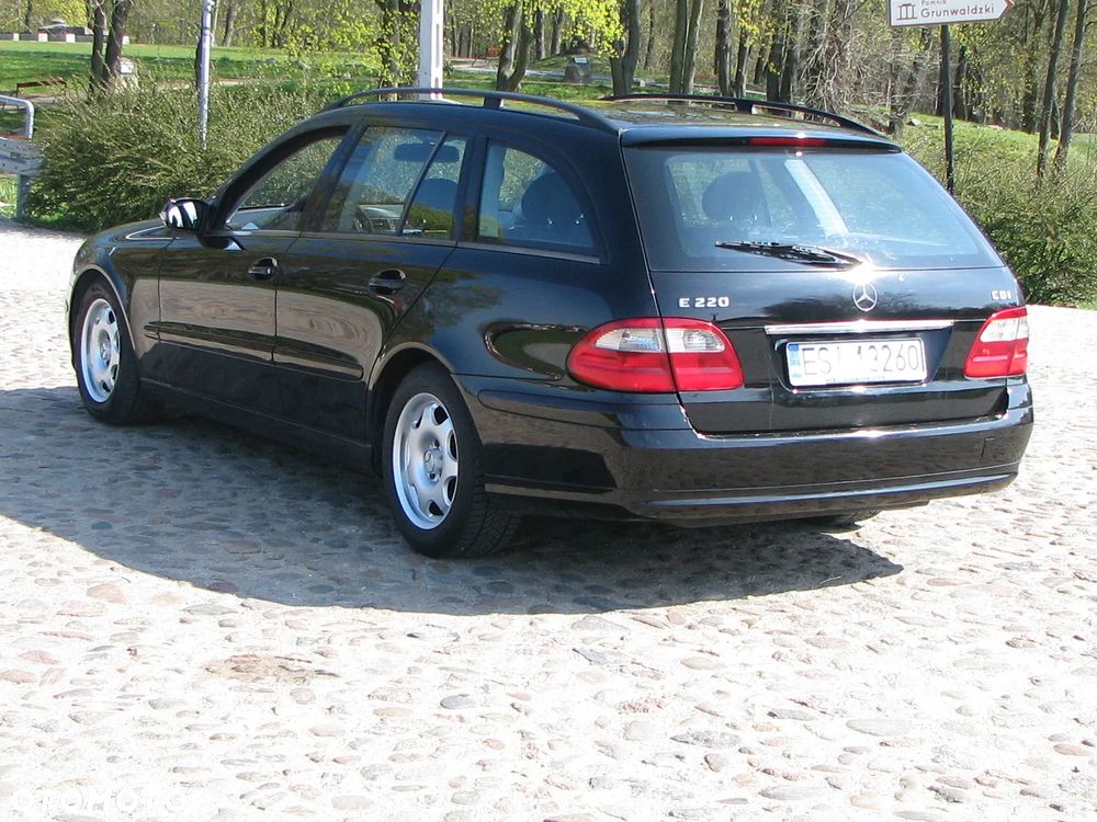 Mercedes-Benz Klasa E - 7