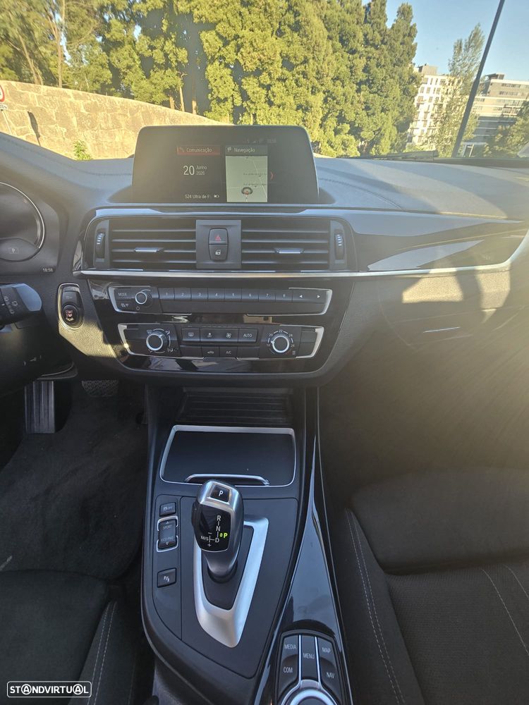 BMW 116 d Line Urban Auto - 10