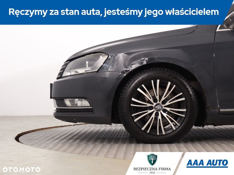 Volkswagen Passat Variant - 17