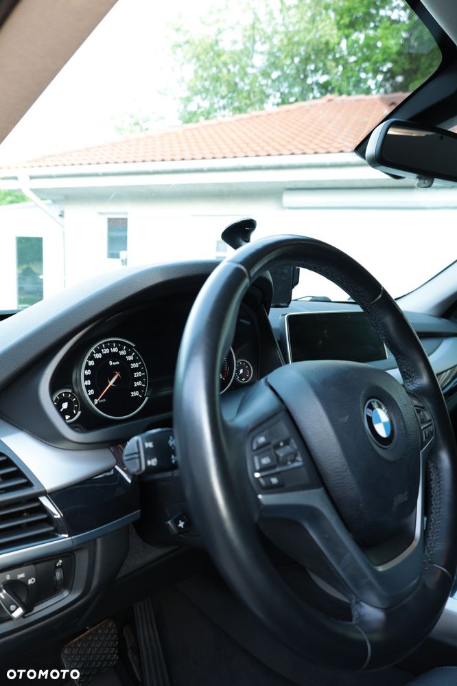 BMW X5 xDrive25d - 9