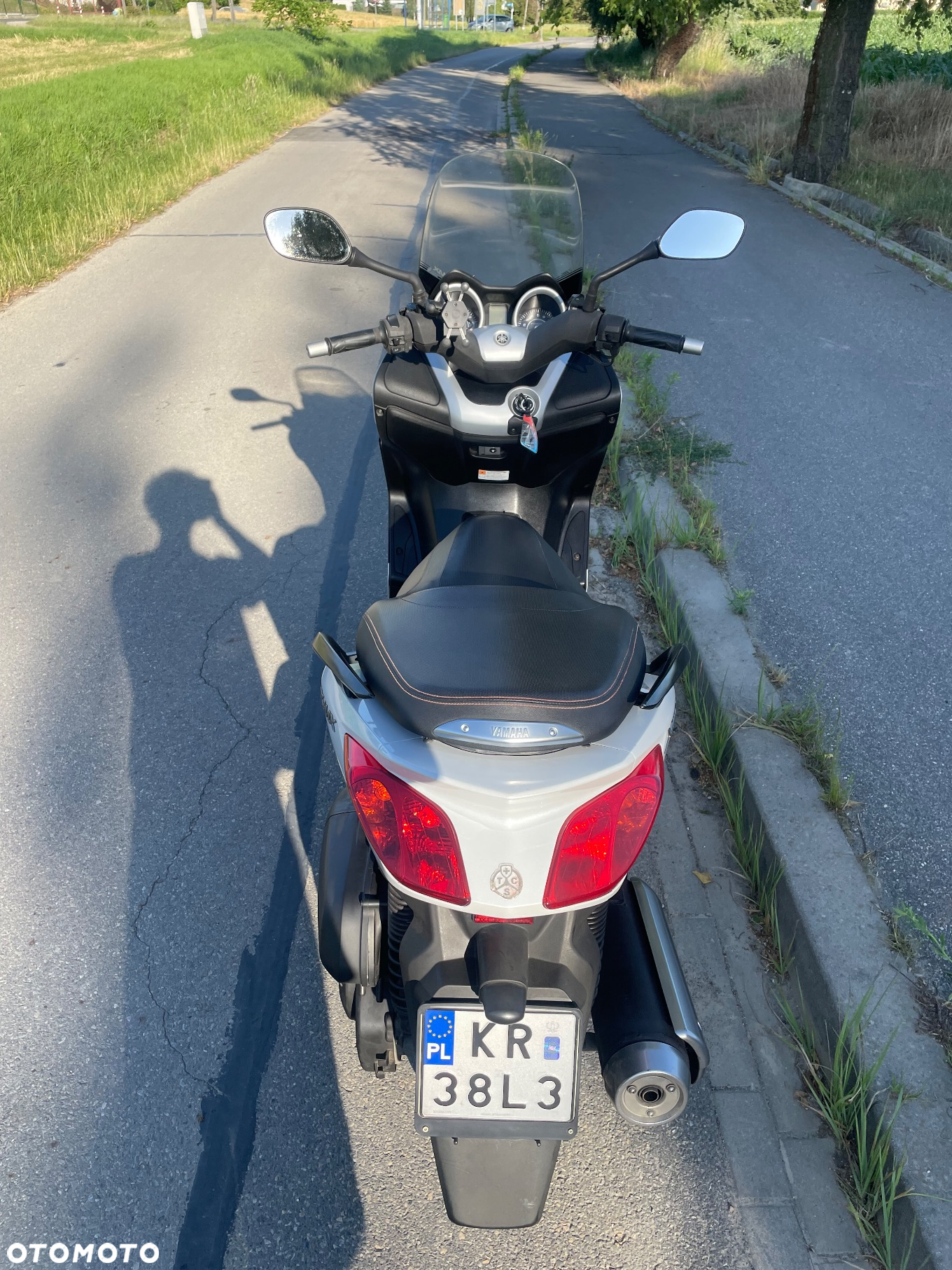 Yamaha X-max - 10