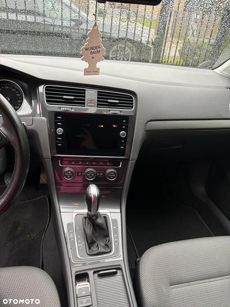 Volkswagen Golf 1.6 TDI BMT Highline DSG - 13