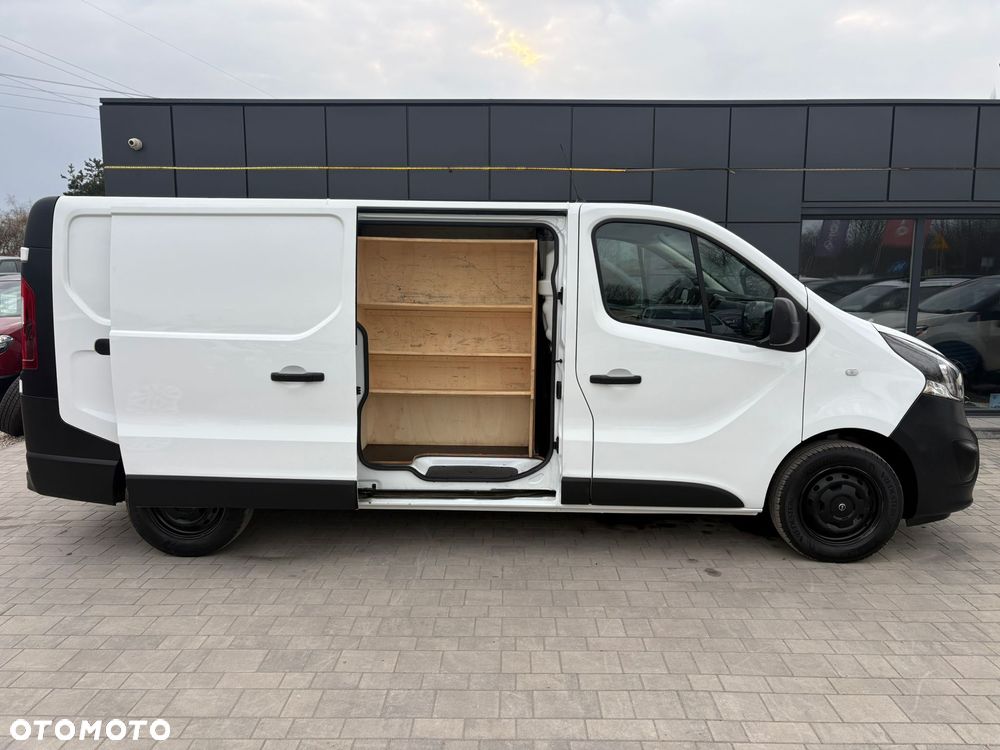 Opel Vivaro 1.6 Diesel Long Klimatyzacja Nawigacja Kamera - 8