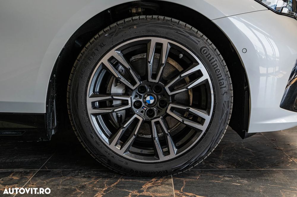 BMW i5 xDrive40 - 9
