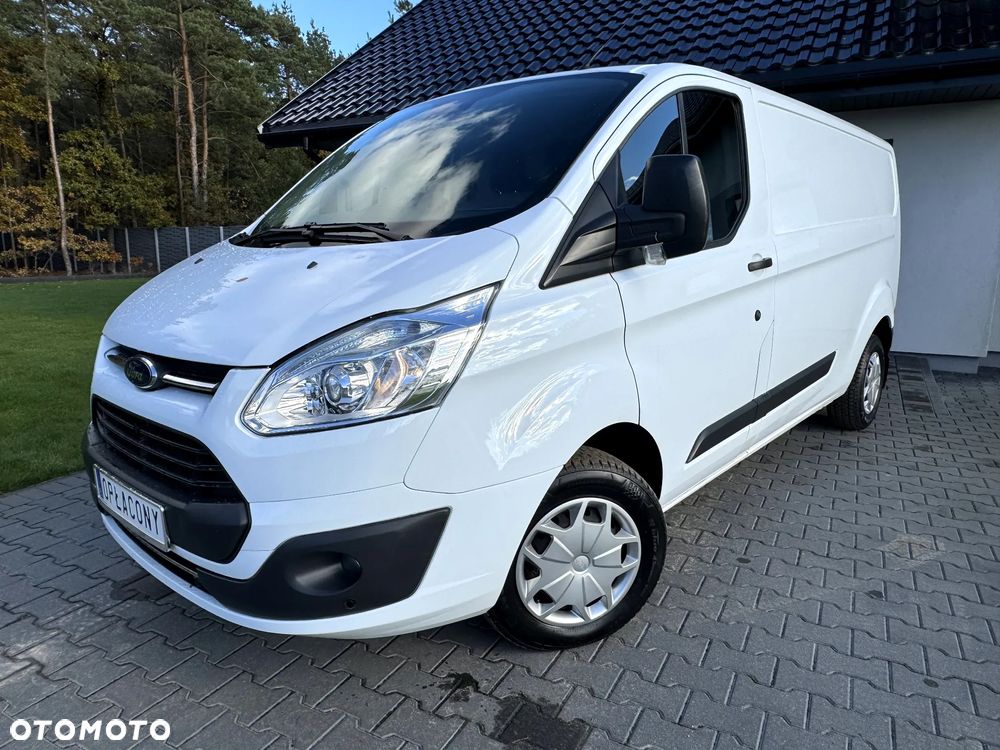 Ford TRANSIT CUSTOM - 12