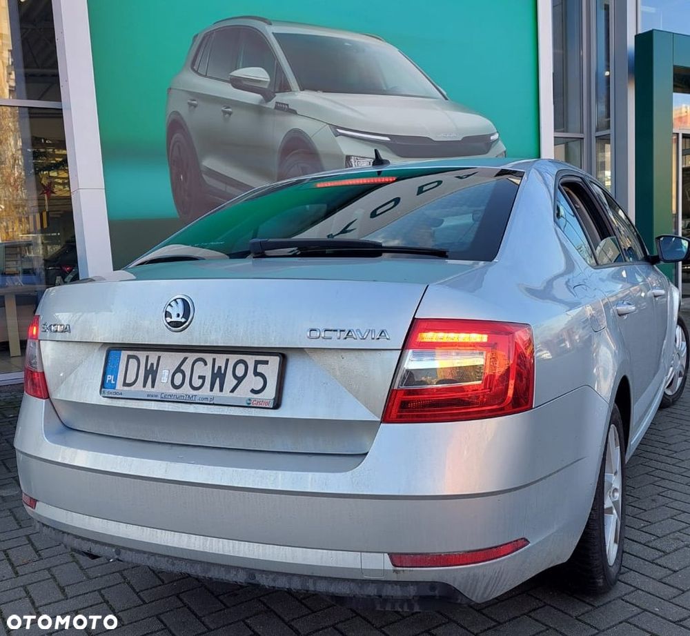 Skoda Octavia 1.6 TDI Ambition - 8