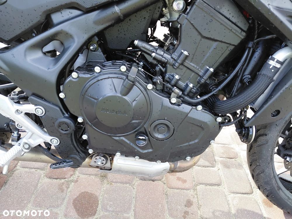 Honda Hornet - 11