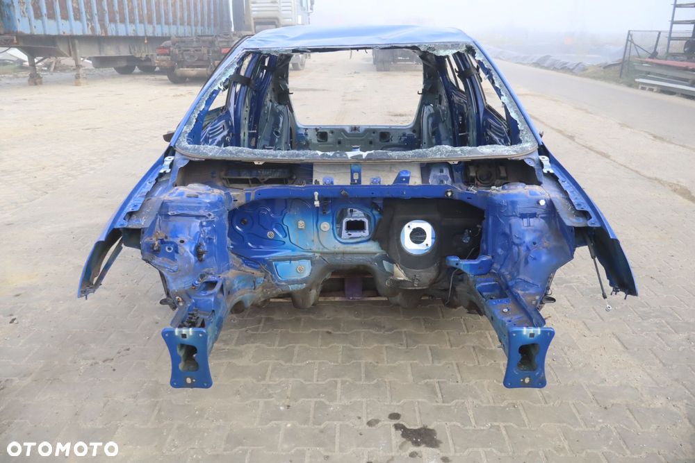 ĆWIARTKA PRAWY PRZÓD PODŁUŻNICA SKODA FABIA IV V5F - 5