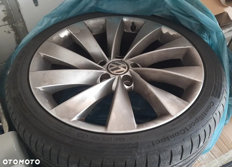 Volkswagen Scirocco 2.0 TSI DSG - 25