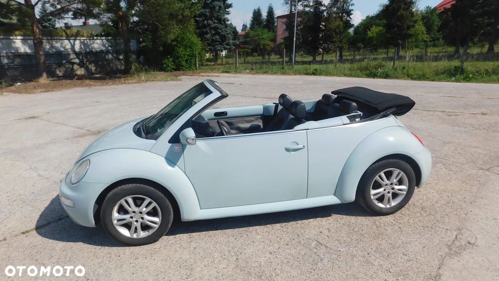 Volkswagen New Beetle 2.0 - 11