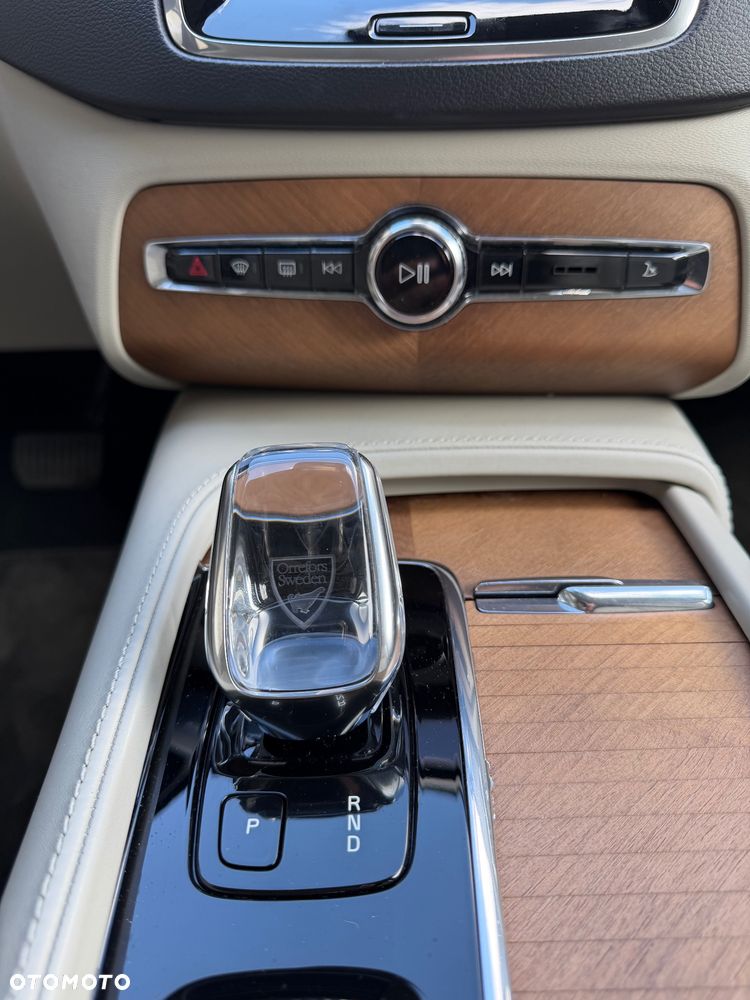 Volvo XC 90 D5 AWD Inscription 7os - 36