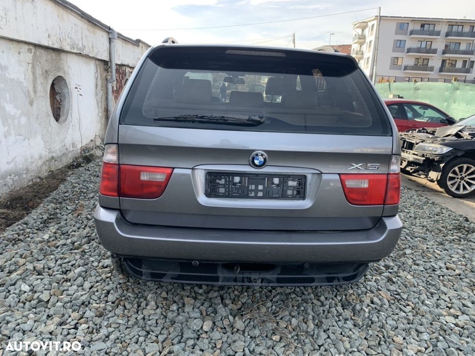 Dezmembrez bmw x5 e53 facelift din 2005 - 1