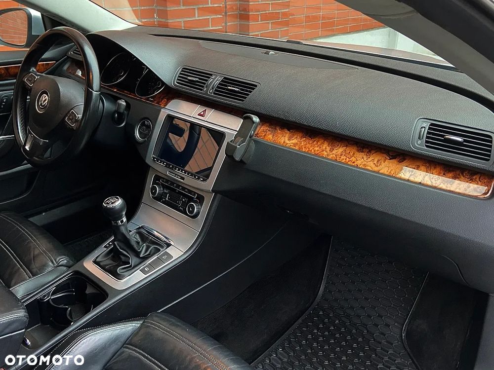 Volkswagen Passat CC 1.8 TSI Individual - 14