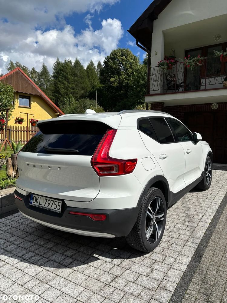 Volvo XC 40 - 4