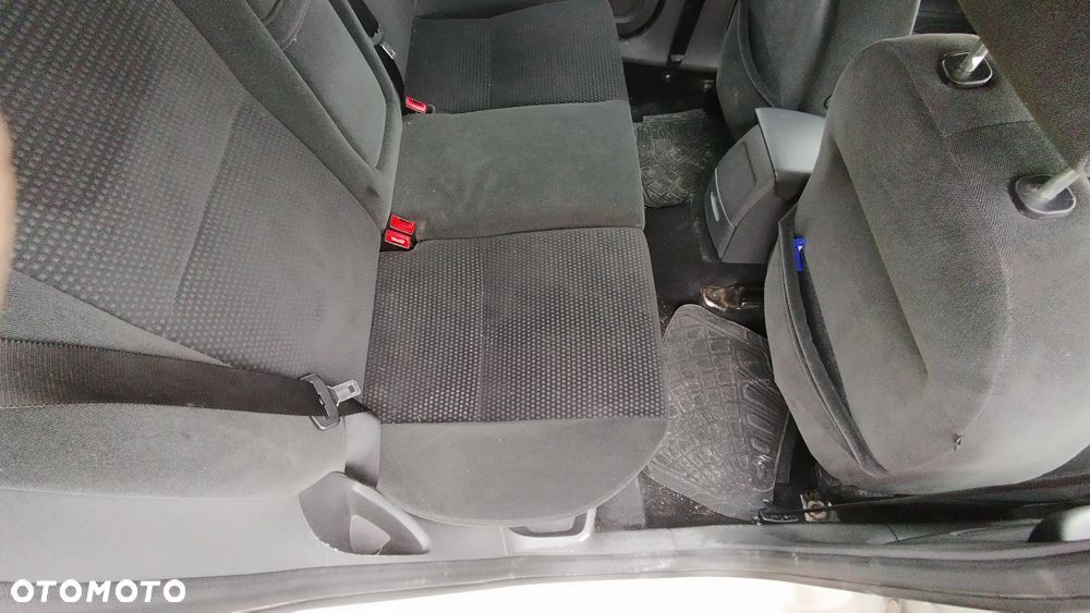 Ford Focus - 7