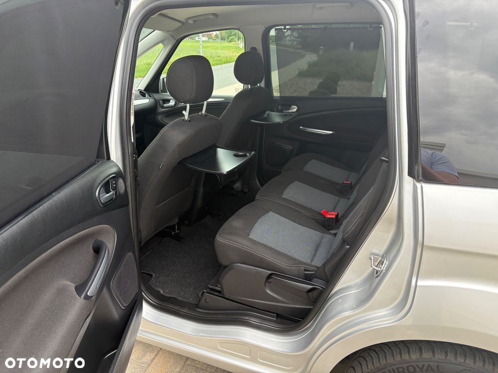 Ford Galaxy 2.0 TDCi Ambiente - 24