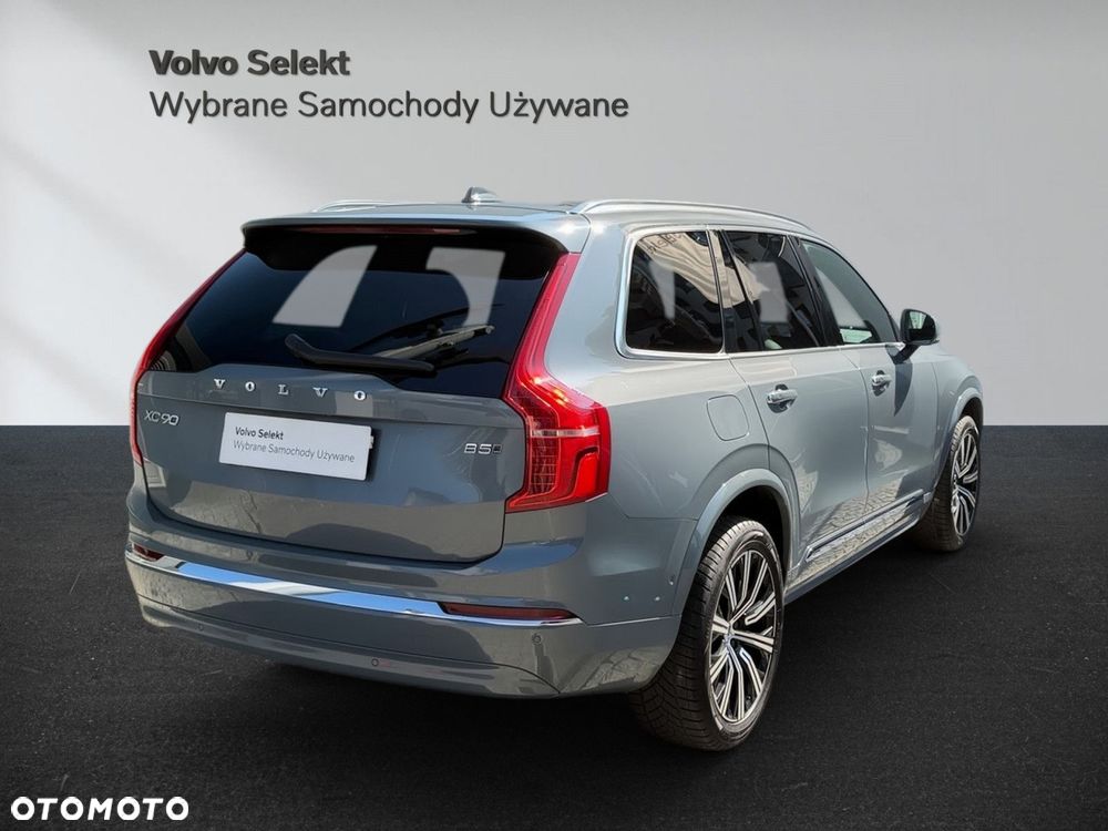 Volvo XC 90 - 9