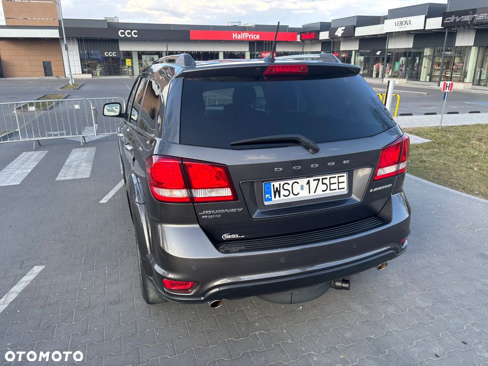 Dodge Journey - 8