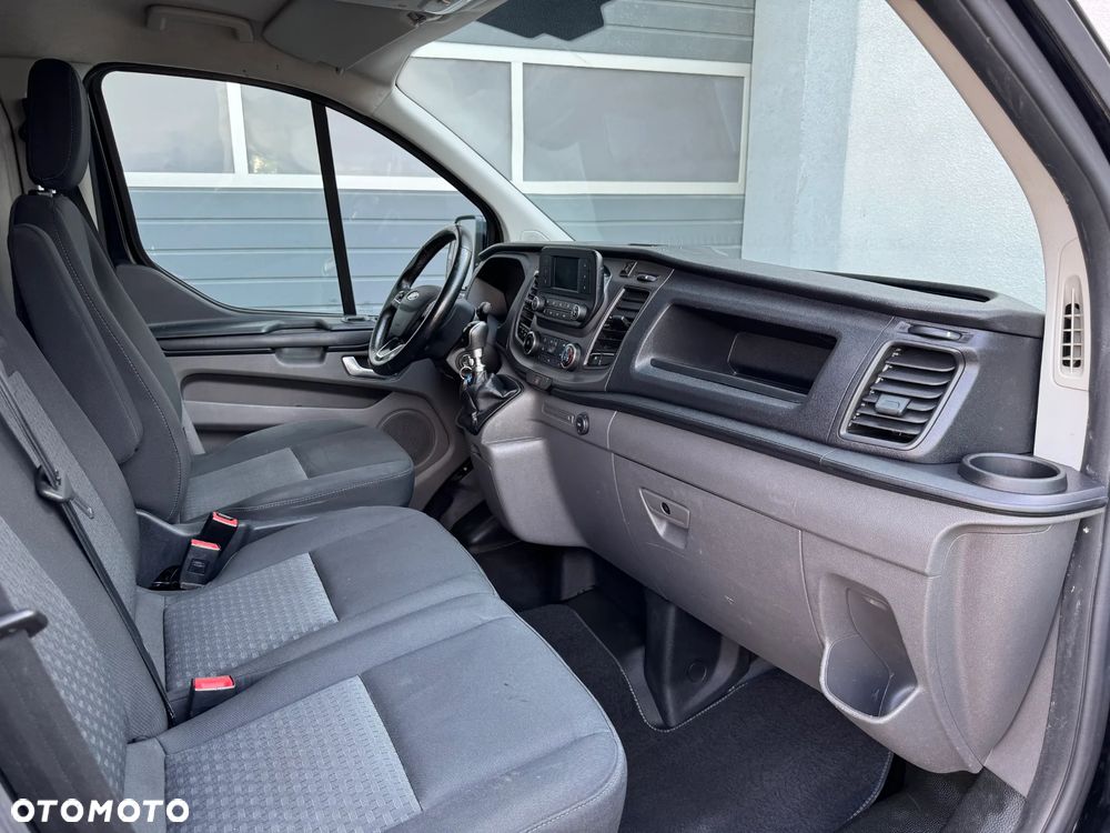 Ford Transit Custom - 19