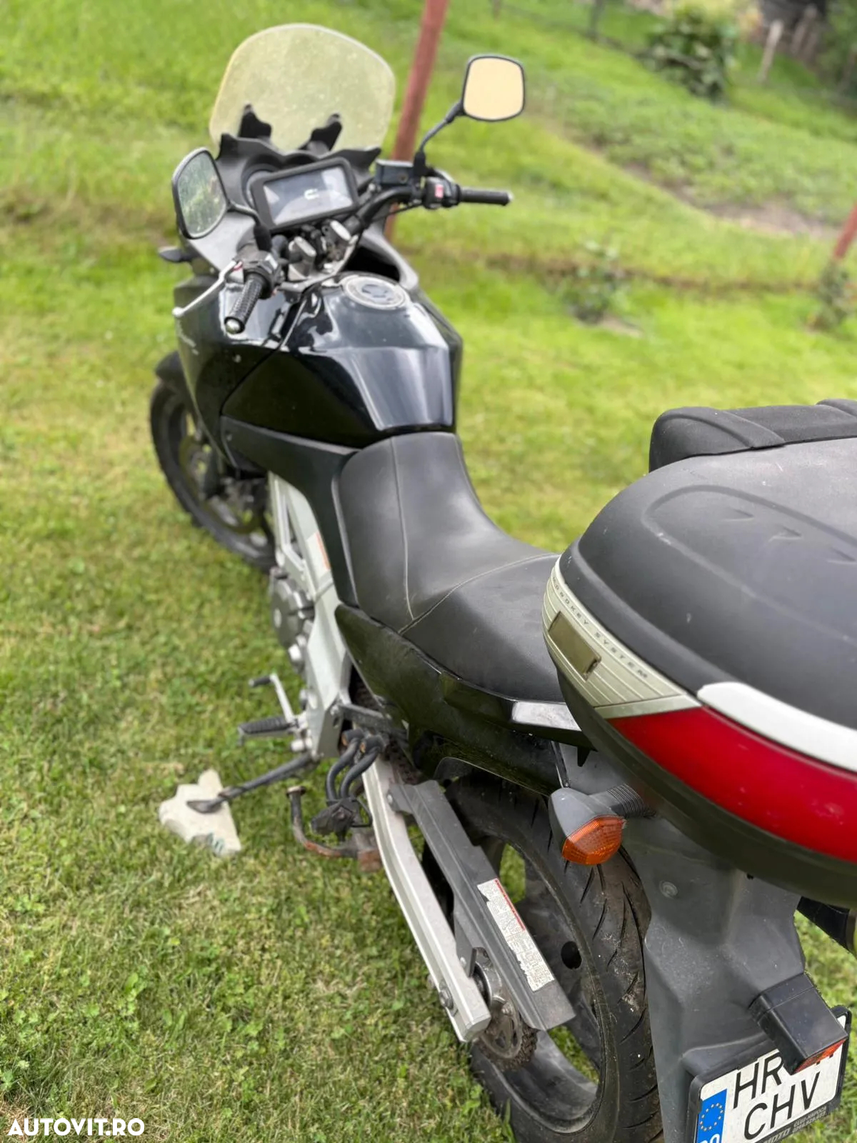Suzuki DL 650 V-Strom - 3