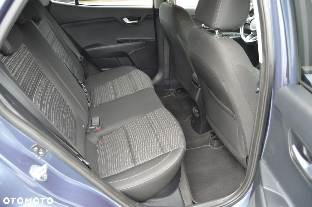 Kia Stonic 1.0 T-GDI 100 OPF Spirit - 32