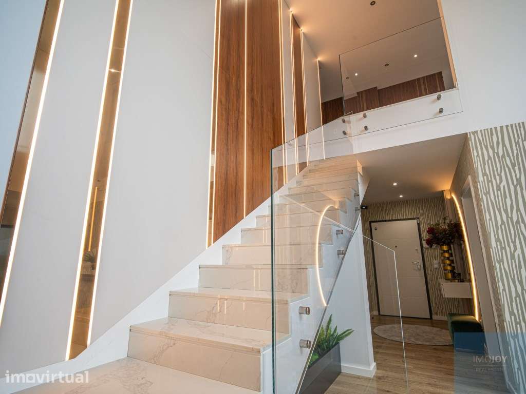 Apartamento T4 Duplex no Montijo - Grande imagem: 4/46