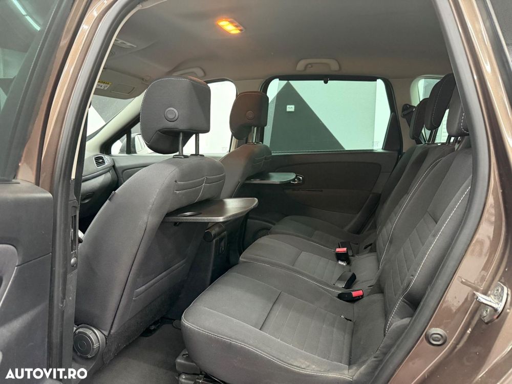 Renault Grand Scenic 1.6 dCi Energy Privilege - 7