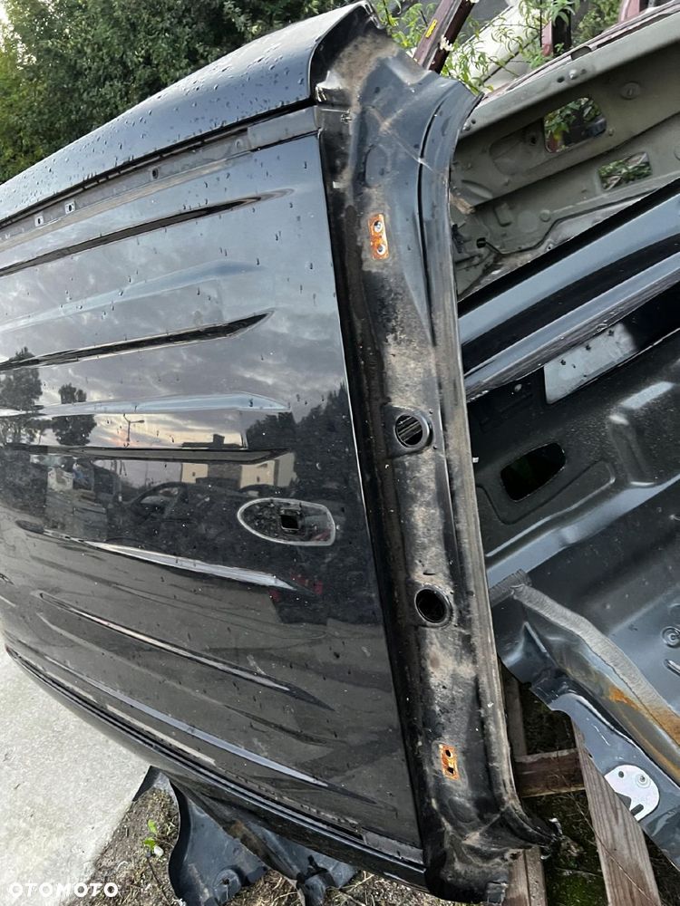 ĆWIARTKA DACH POSZYCIE DACHU SŁUPKI TOYOTA RAV4 V 218 - 5
