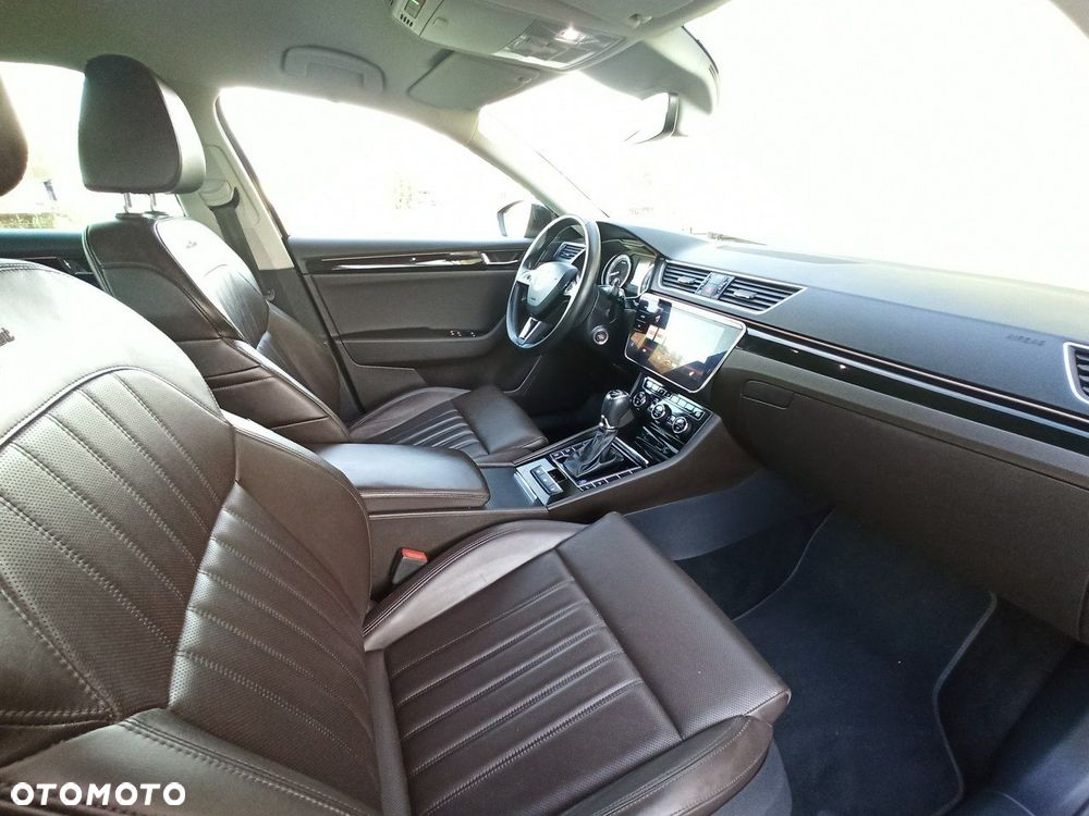 Skoda Superb 1.8 TSI L&K DSG - 13