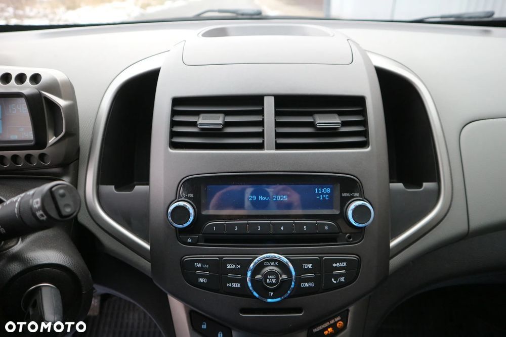 Chevrolet Aveo 1.2 LS+ - 27