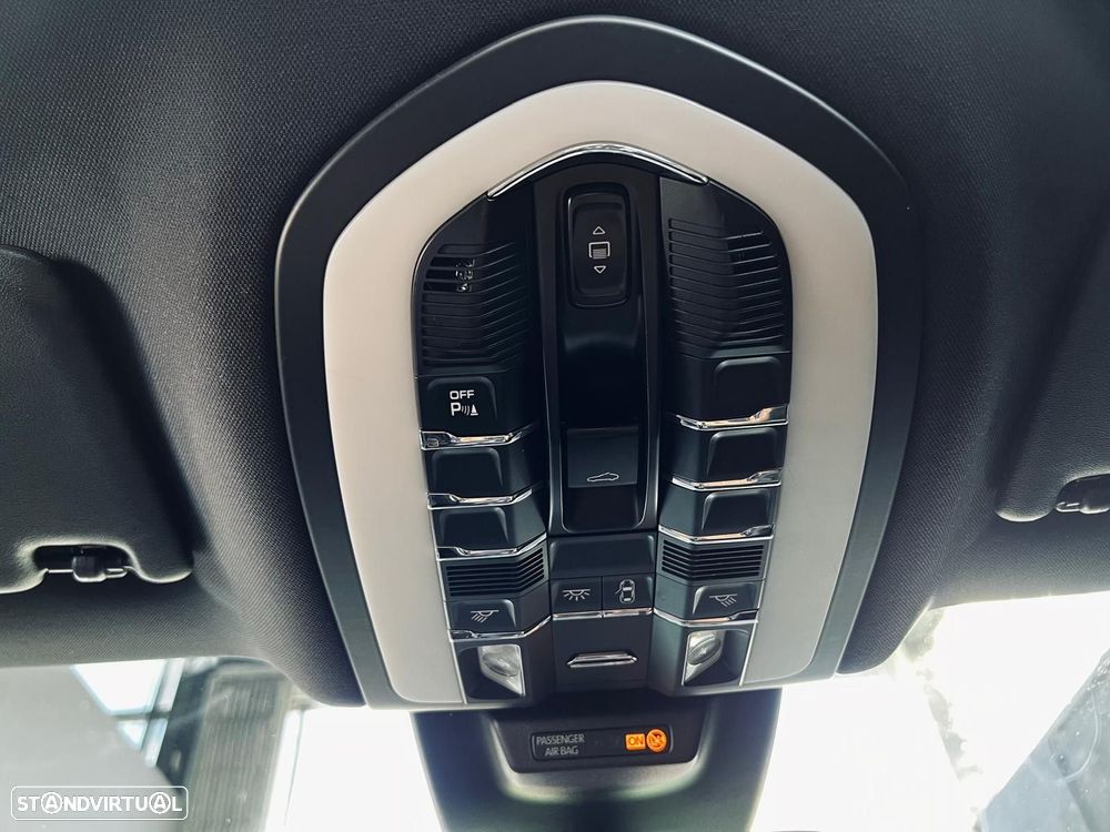 Porsche Macan S - 36
