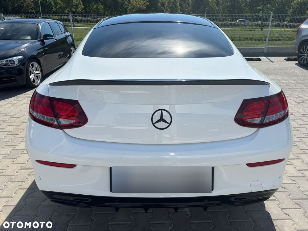 Mercedes-Benz Klasa C 200 4-Matic 9G-Tronic - 5